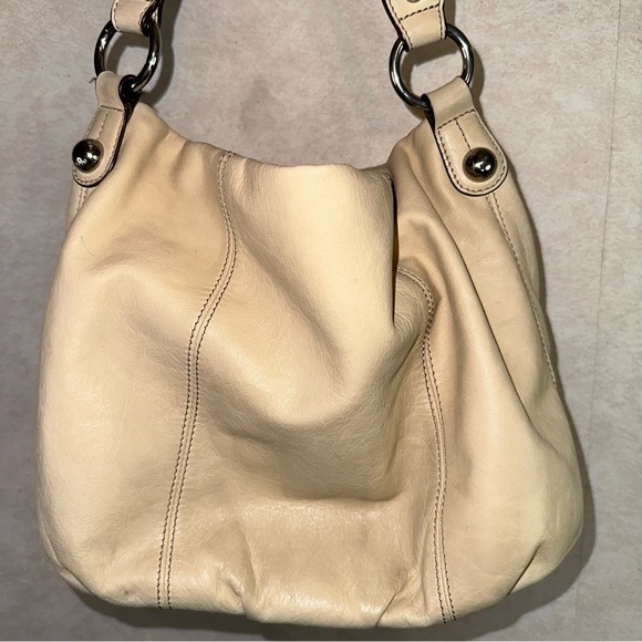 Mia Battina Women's Genuine Leather Cream Bag - Picture 9 of 11